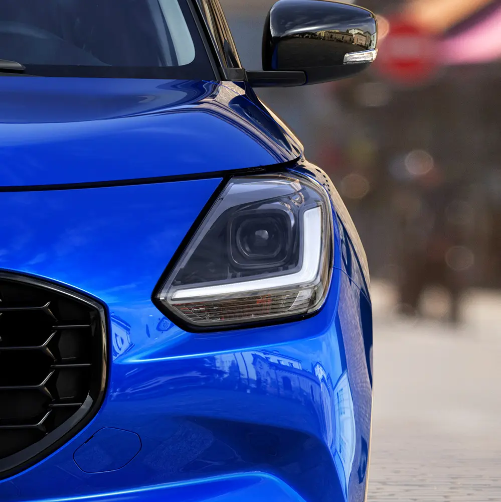 Reflektory LED (światła mijania i drogowe)
Standard w każdej wersji wyposażenia