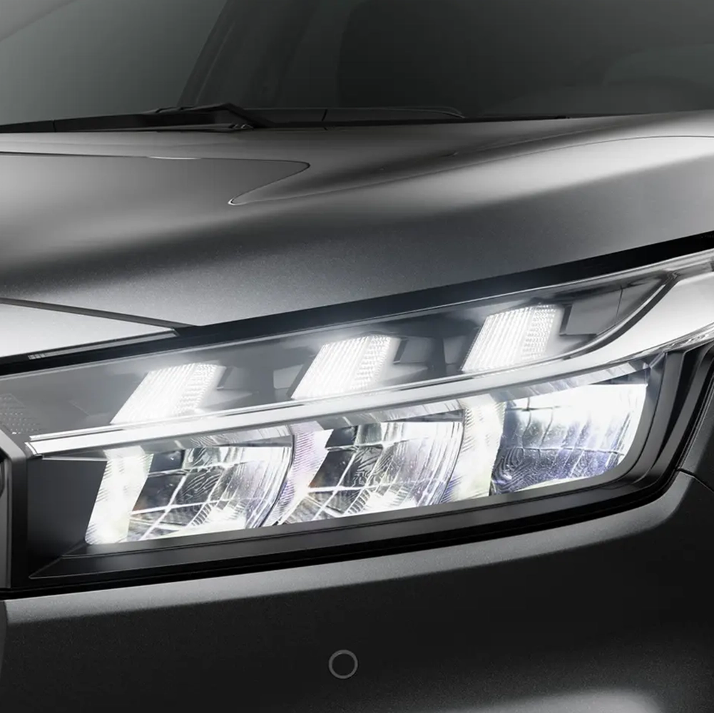 Nowe przednie reflektory LED Zapewniają doskonałą widoczność