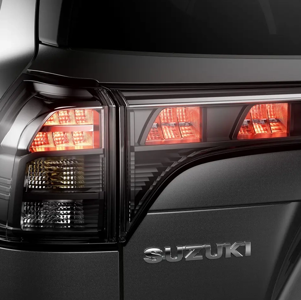 Nowe tylne reflektory LED Podkreślają charakter modelu