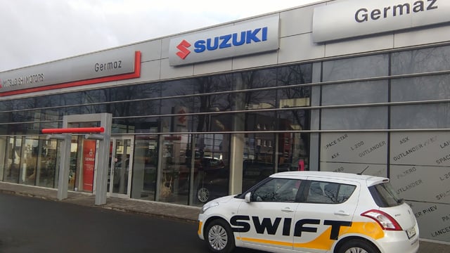 Nowe salony marki Suzuki we Wrocławiu i Swarzędzu